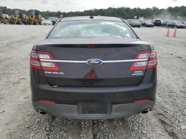 2013 Ford Taurus SEL