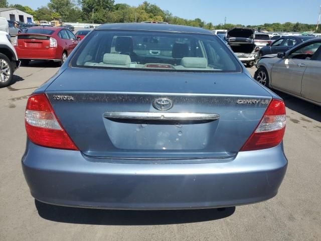 2004 Toyota Camry LE