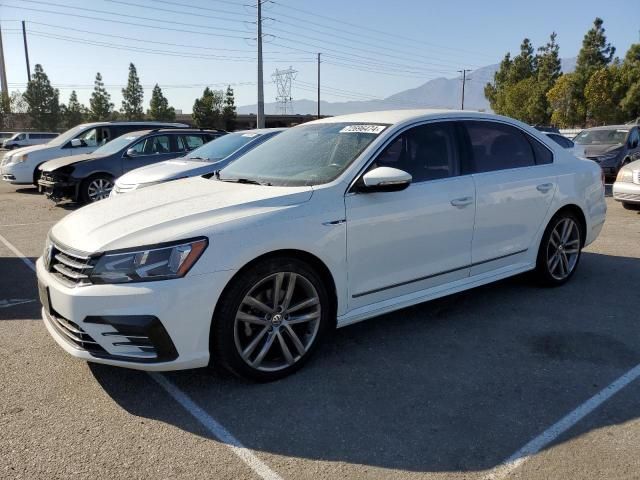 2017 Volkswagen Passat R-Line