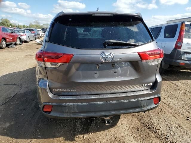 2018 Toyota Highlander LE