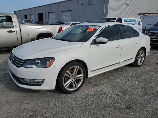 2014 Volkswagen Passat SEL