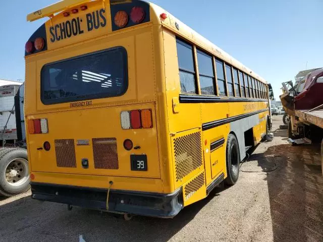 2013 Thomas School Bus