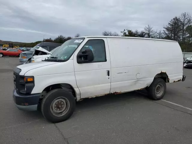 2012 Ford Econoline E350 Super Duty Van