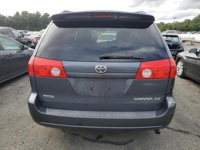 2008 Toyota Sienna XLE