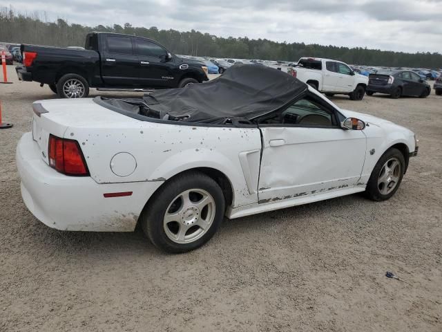 2004 Ford Mustang