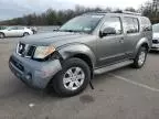 2005 Nissan Pathfinder LE