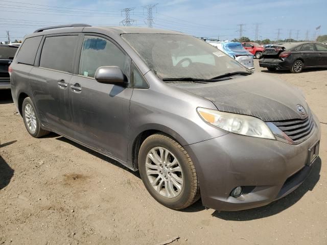 2014 Toyota Sienna XLE