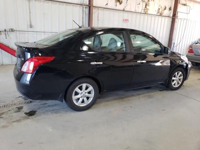 2013 Nissan Versa S