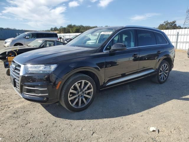 2018 Audi Q7 Premium Plus