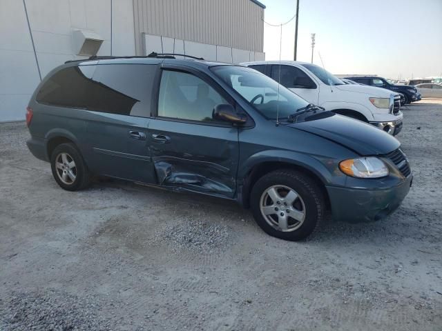 2005 Dodge Grand Caravan SXT