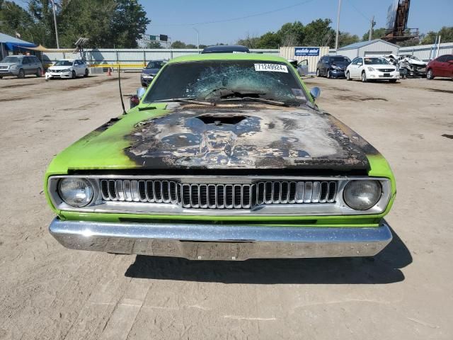 1972 Plymouth Duster