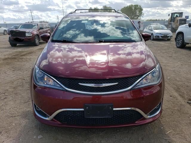 2017 Chrysler Pacifica Touring L Plus