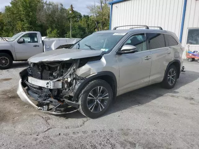 2016 Toyota Highlander XLE