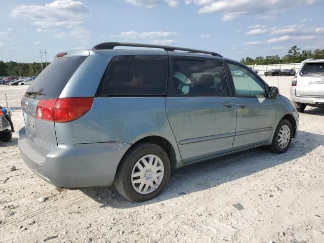 2007 Toyota Sienna CE