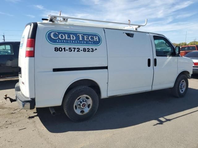 2010 GMC Savana G2500