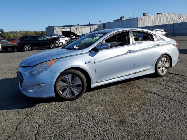 2013 Hyundai Sonata Hybrid