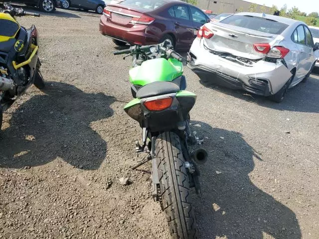 2009 Kawasaki EX250 J