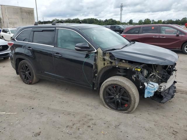 2016 Toyota Highlander LE