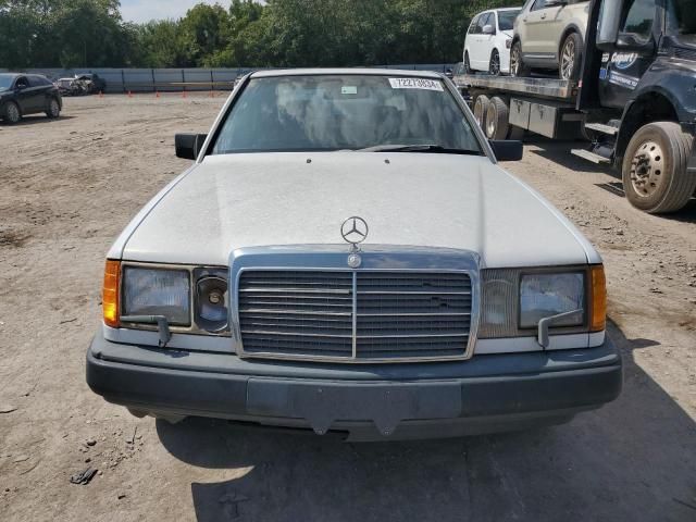 1987 Mercedes-Benz 300 E