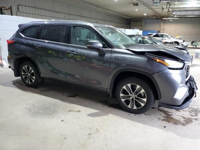 2020 Toyota Highlander XLE