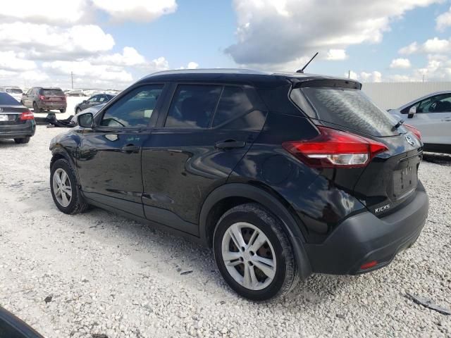 2019 Nissan Kicks S