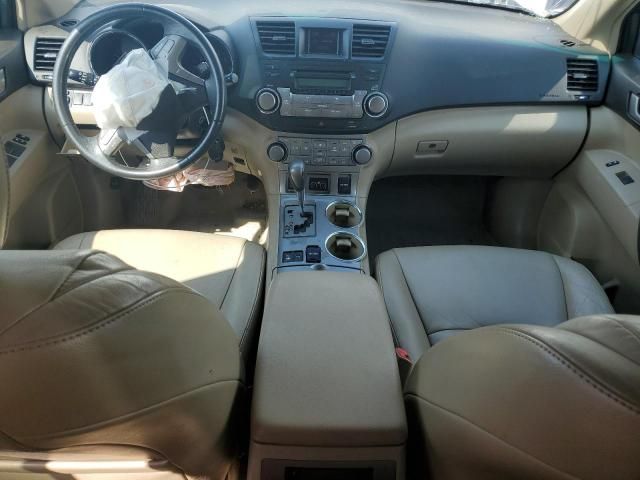 2010 Toyota Highlander SE