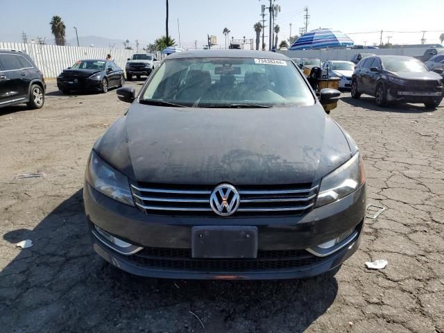 2014 Volkswagen Passat SE