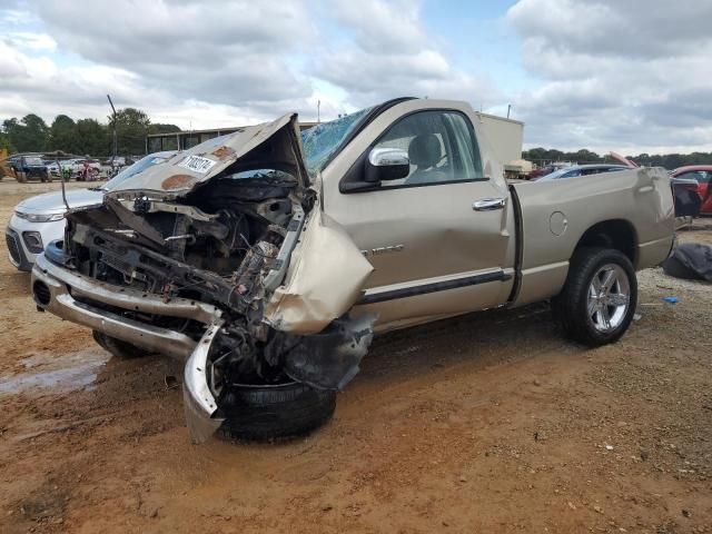 2004 Dodge RAM 1500 ST