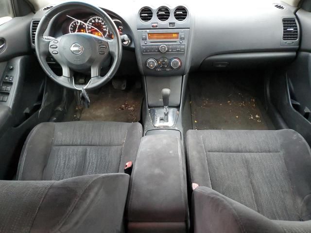 2011 Nissan Altima Base