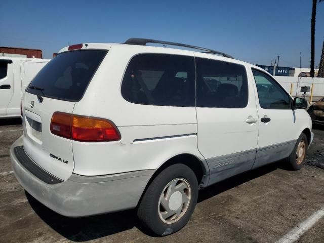 1998 Toyota Sienna LE