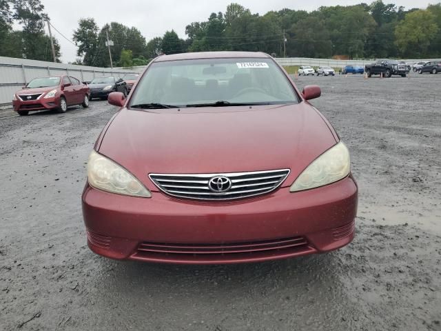 2005 Toyota Camry LE