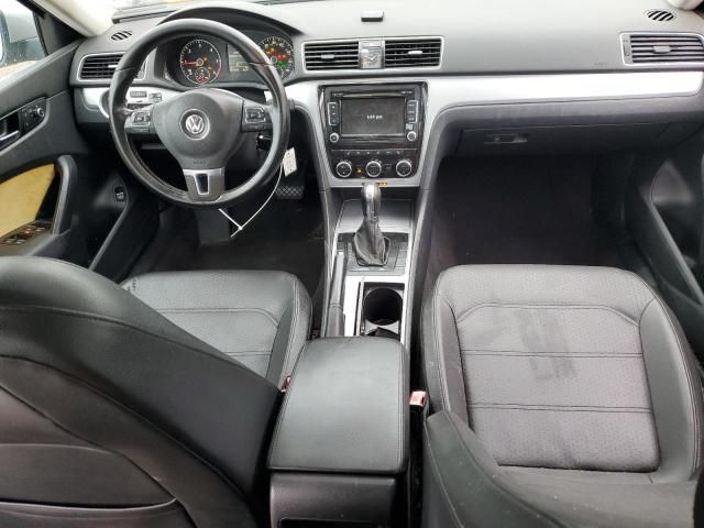 2012 Volkswagen Passat SE