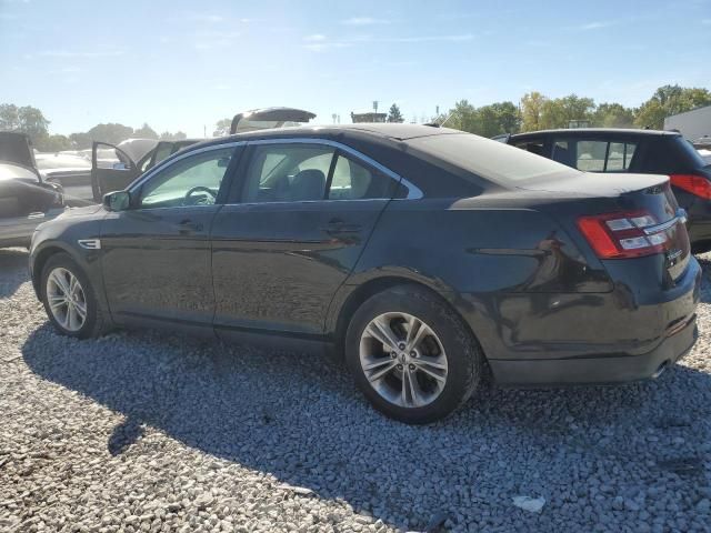 2015 Ford Taurus SE