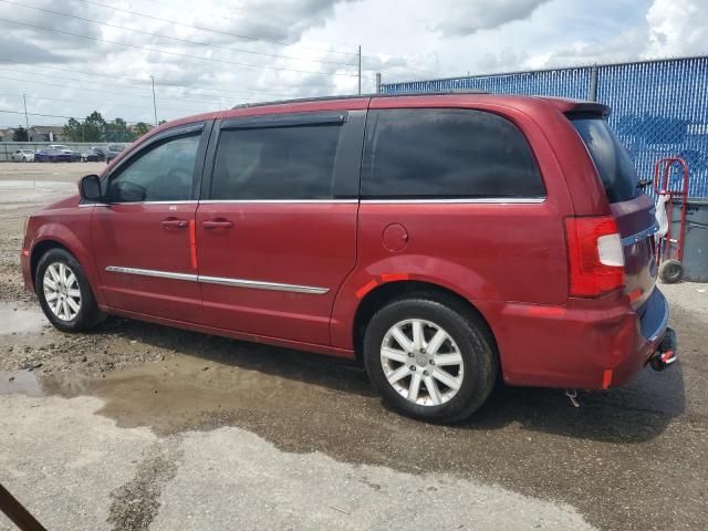 2016 Chrysler Town & Country Touring