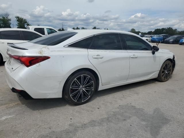 2020 Toyota Avalon XSE