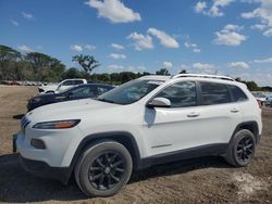 Salvage cars for sale at Des Moines, IA auction: 2017 Jeep Cherokee Latitude