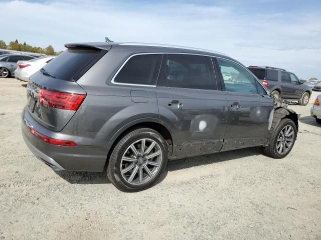 2019 Audi Q7 Premium Plus