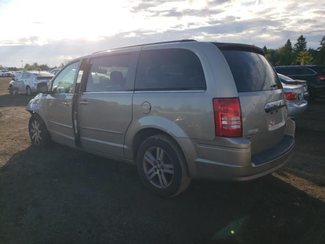 2009 Chrysler Town & Country Touring