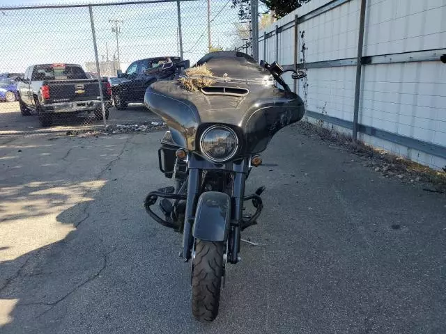 2016 Harley-Davidson Flhxs Street Glide Special