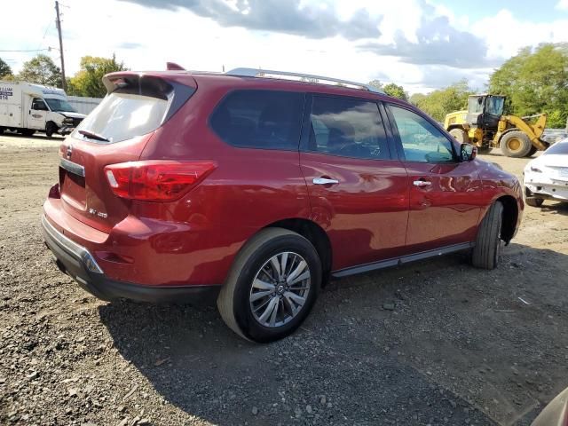 2020 Nissan Pathfinder SV