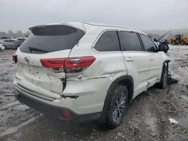 2018 Toyota Highlander SE