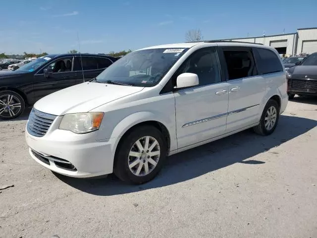 2013 Chrysler Town & Country Touring