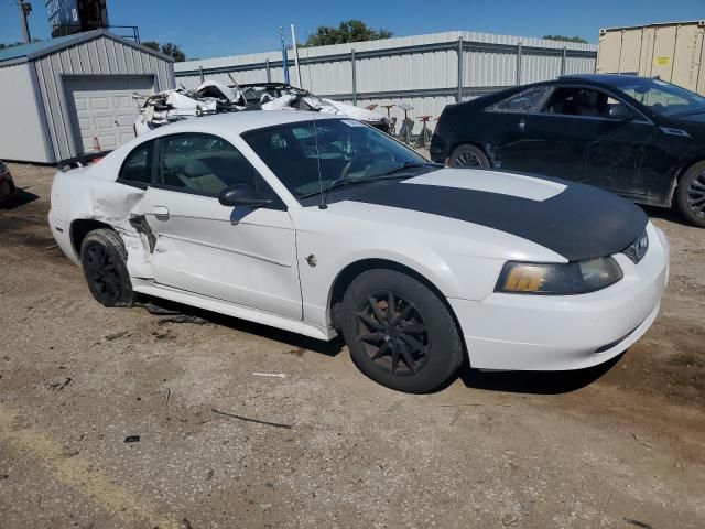 2004 Ford Mustang