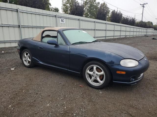 2000 Mazda MX-5 Miata Base