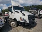 2019 Freightliner Cascadia 126