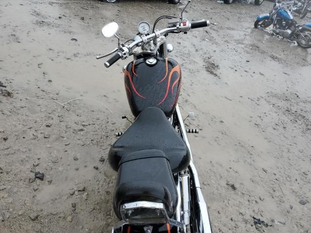 2005 Honda VT1100 C2