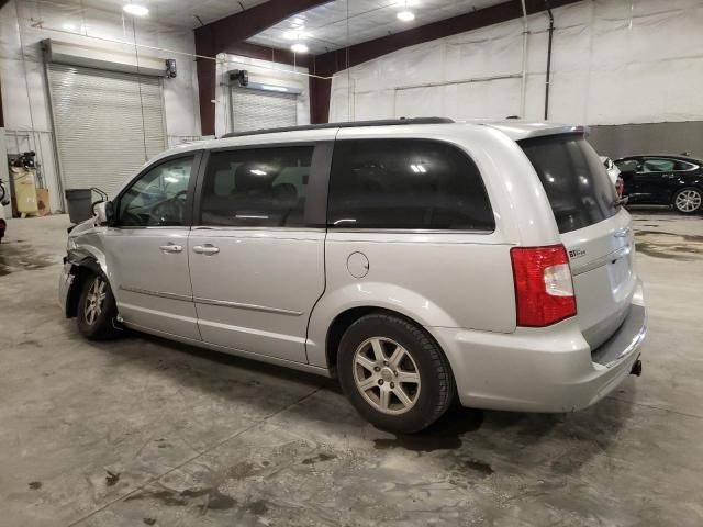 2012 Chrysler Town & Country Touring