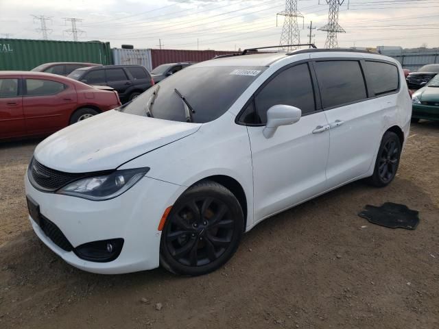 2019 Chrysler Pacifica Touring L Plus