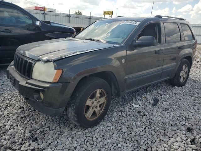 2005 Jeep Grand Cherokee Laredo