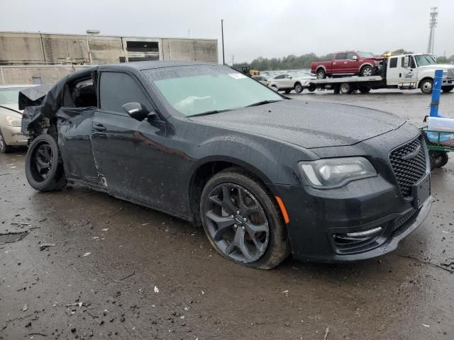 2021 Chrysler 300 Touring